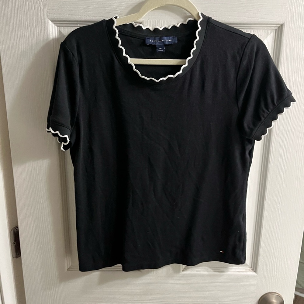 tommy hilfiger Black Scallop Trim Top L